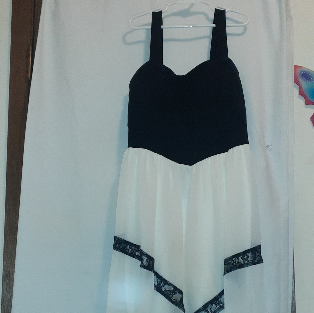 Girls sleeveless dress
